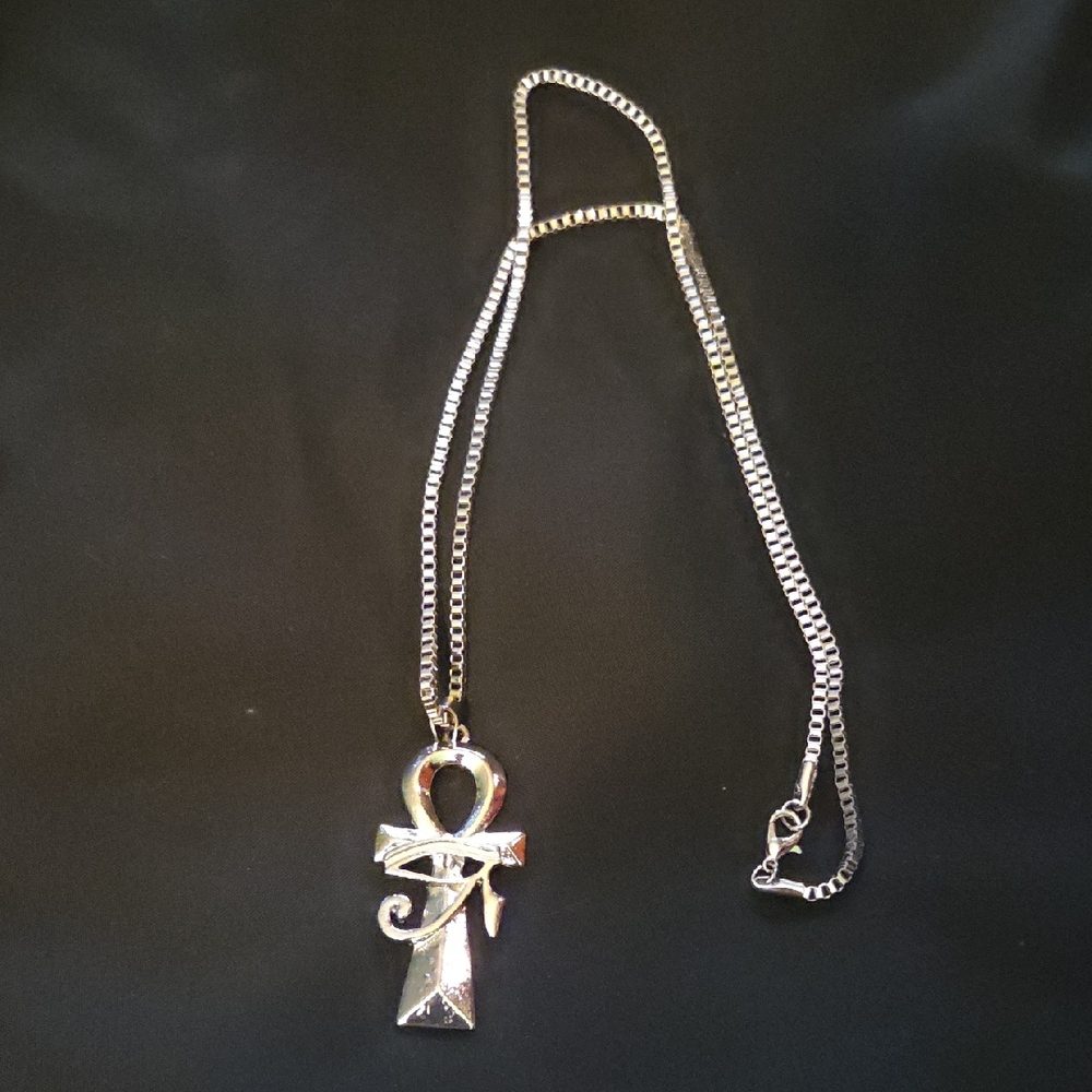 Silver Ankh Pendant Necklace